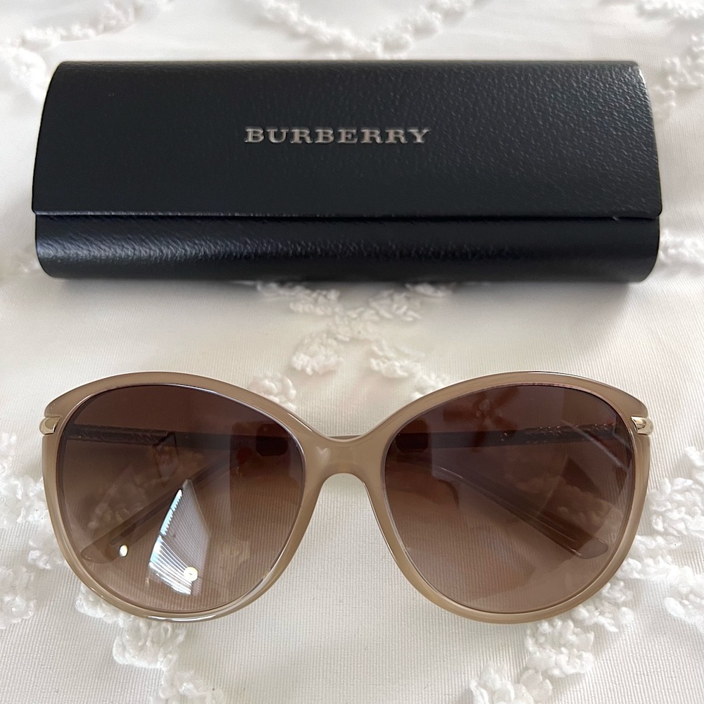 Burberry Women’s Sunglasses (Tan)